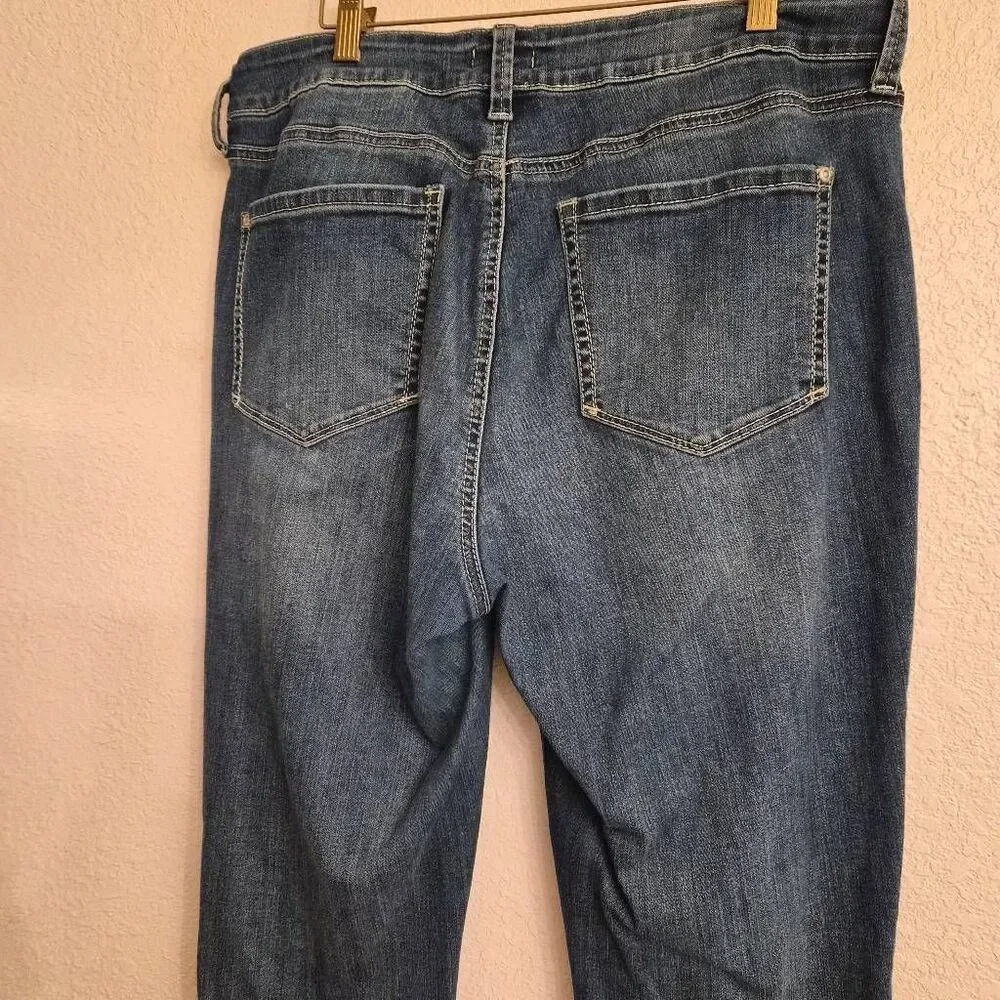 NYDJ Capri Denim Jeans: 14W Comfy Flattering Fit Summer Essential Chic